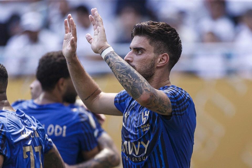 爱游戏下载-赛前体能课后；皇家马德里篮球队主帅复盘备战世俱杯；管理层满意；阵容厚度经受考验的简单介绍